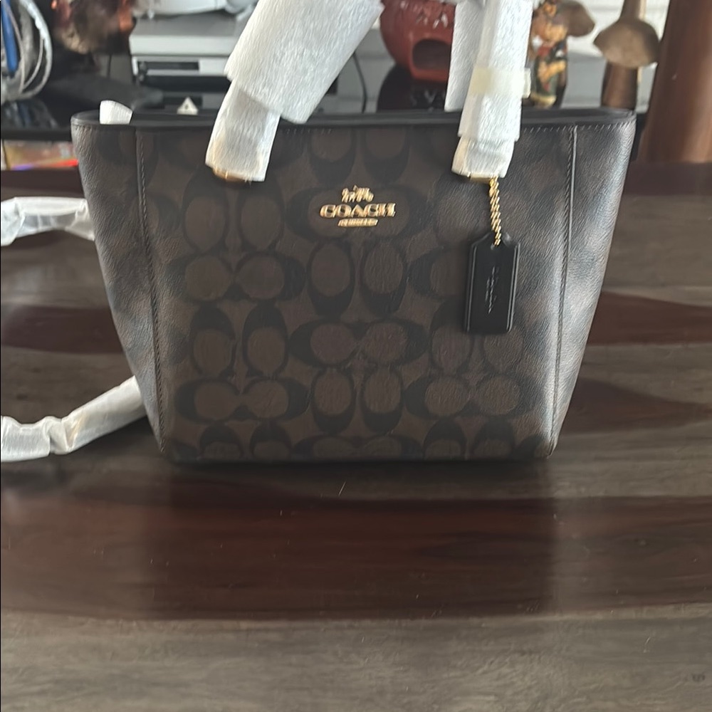 Coach Brown Signature alice Bag